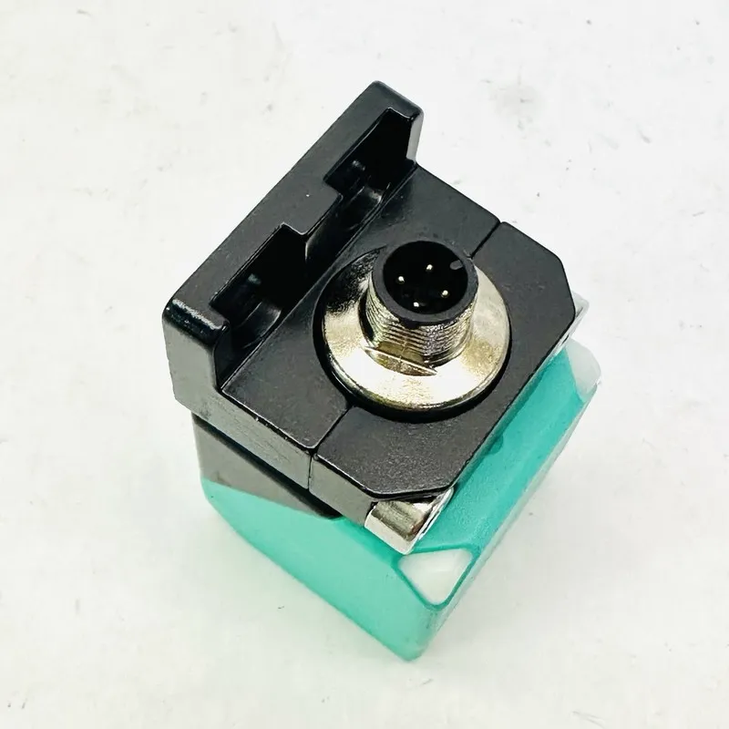 Датчик приближения Pepperl+Fuchs NBB20-L2M-A2-V1 Proximity Switch Sensor