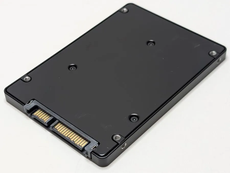 SSD-накопитель Samsung PM863a 2.5"1.92TB SSD SATA 6.0Gpbs Solid State Drive MZ-7