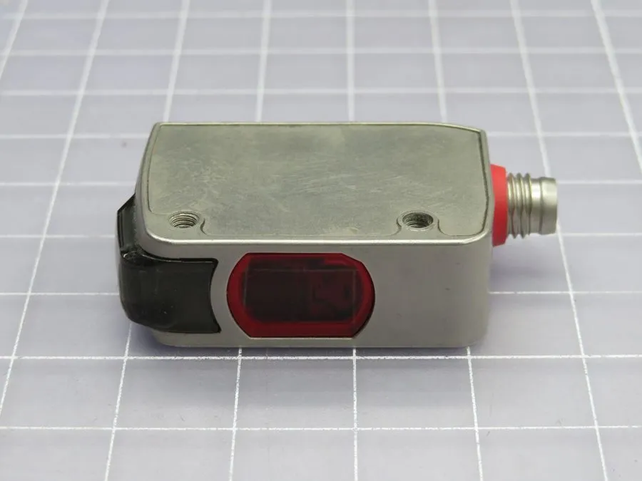 Датчик Keyence LR-ZB250C3P Sensor w/ M8 Connector Sn 250mm