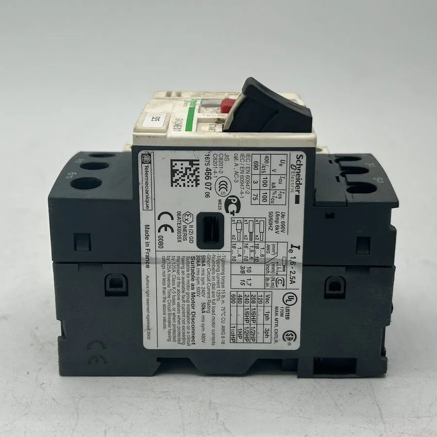 Автоматический выключатель Schneider GV2ME07 Circuit breaker-thermal-magnetic 1.