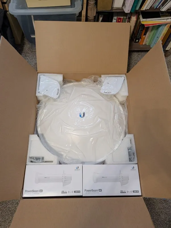 Точка доступа Ubiquiti PowerBeam PBE-5AC-500