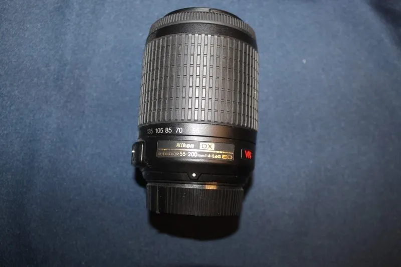 Объектив Nikon Zoom-NIKKOR 55-200mm f/4.0-5.6 DX G SWM AF-S VR IF A/M ED Lens — фото лота 2