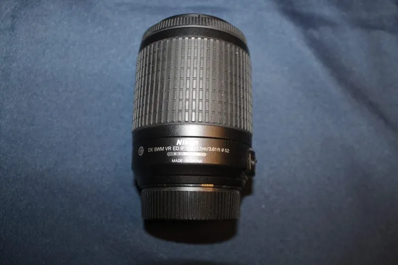 Объектив Nikon Zoom-NIKKOR 55-200mm f/4.0-5.6 DX G SWM AF-S VR IF A/M ED Lens — фото лота 3