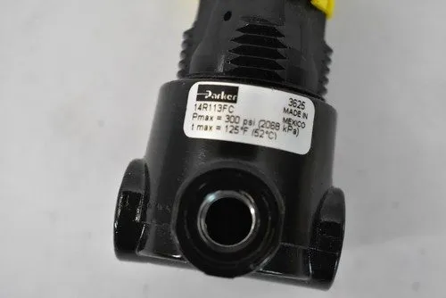 Регулятор давления PARKER 14R113FC AIR PRESSURE REGULATOR 300 PSI W/ WIKA 0-60 P