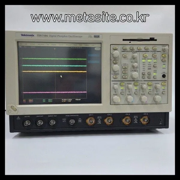 Осциллограф Tektronix TDS7104 1GHz 4ch 10GS/s Digital Phosphor Oscilloscope