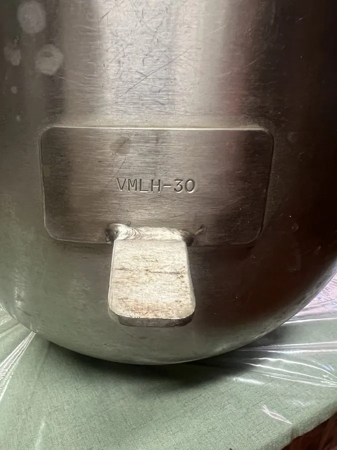 Миксер Hobart VMLH30 Stainless Steel Commercial 30 QT Mixer Mixing Bowl