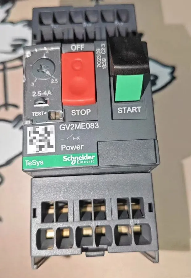 Автоматический выключатель GV2ME083 Schneider Circuit Breaker 2.5-4A
