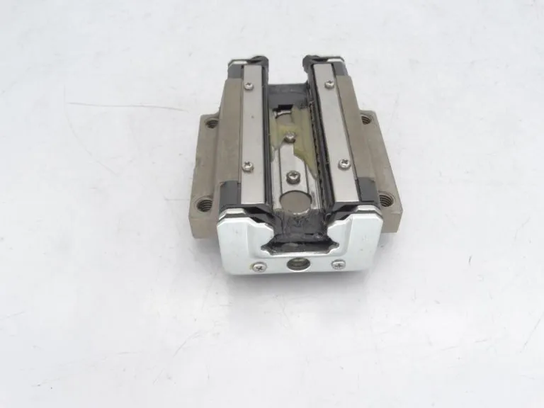 Линейная направляющая THK HSR25CA1SS(GK) Linear Guide Block 4002