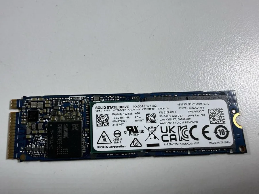 SSD-накопитель Lenovo KIOXIA 1TB NVMe M.2 SSD Solid State Drive KXG6AZNV1T02