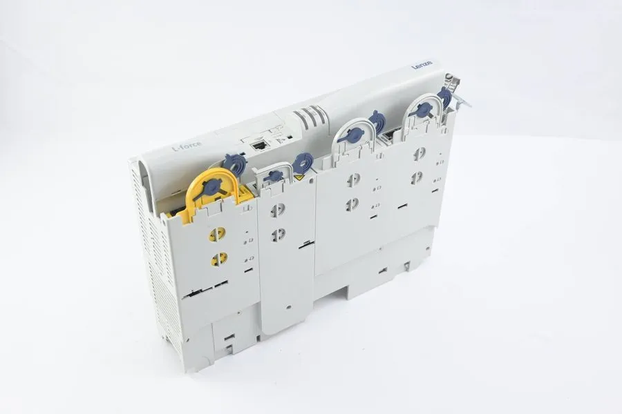 Сервопривод Lenze E94ASHE0044 Servo Drive