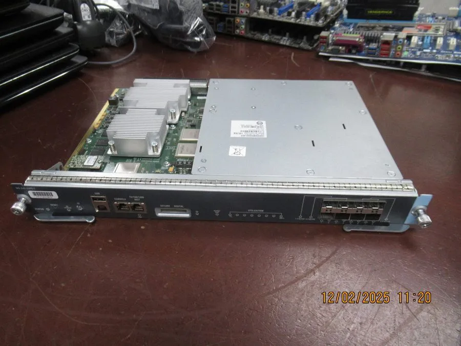 Коммутатор Cisco WS-X45-SUP8-E 4500 E-Series Supervisor Engine + WS-UA-SUP8E V00