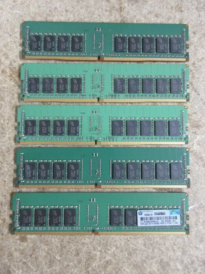 Модуль памяти 805349-B21 HP 16GB PC4 DDR4-2400MHz ECC 1Rx4 RAM 809082-091 MTA18A