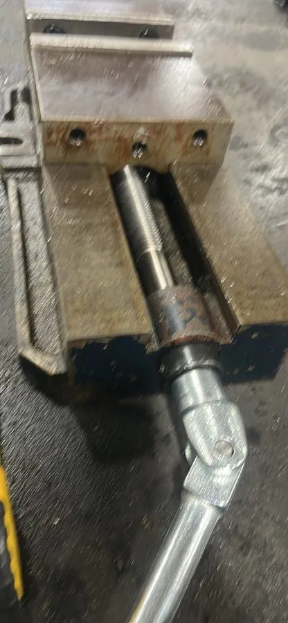 Режущий инструмент TE-CO Machine Vise Single Station 5.94" Jaw Width 9" Jaw Open