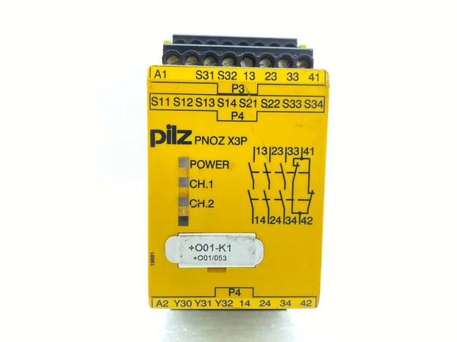 Реле безопасности PILZ PNOZ X3P 24VDC 3n/o 1n/c SAFETY RELAY