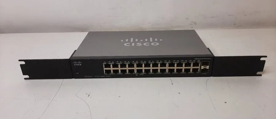 Коммутатор Cisco SG102-24 24-Port Gigabit Ethernet Unmanaged Rackmount Switch