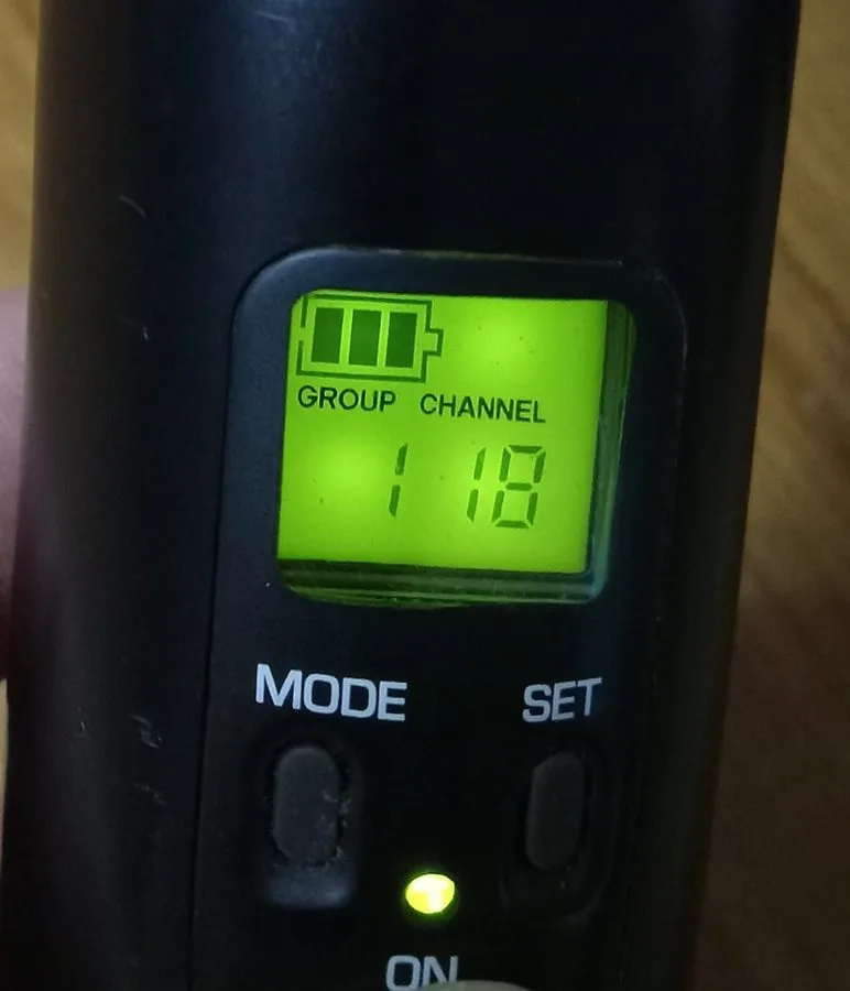 Радиосистема Shure BETA 58A ULX2-M1 662-698MHz Wireless Microphone — фото лота 2