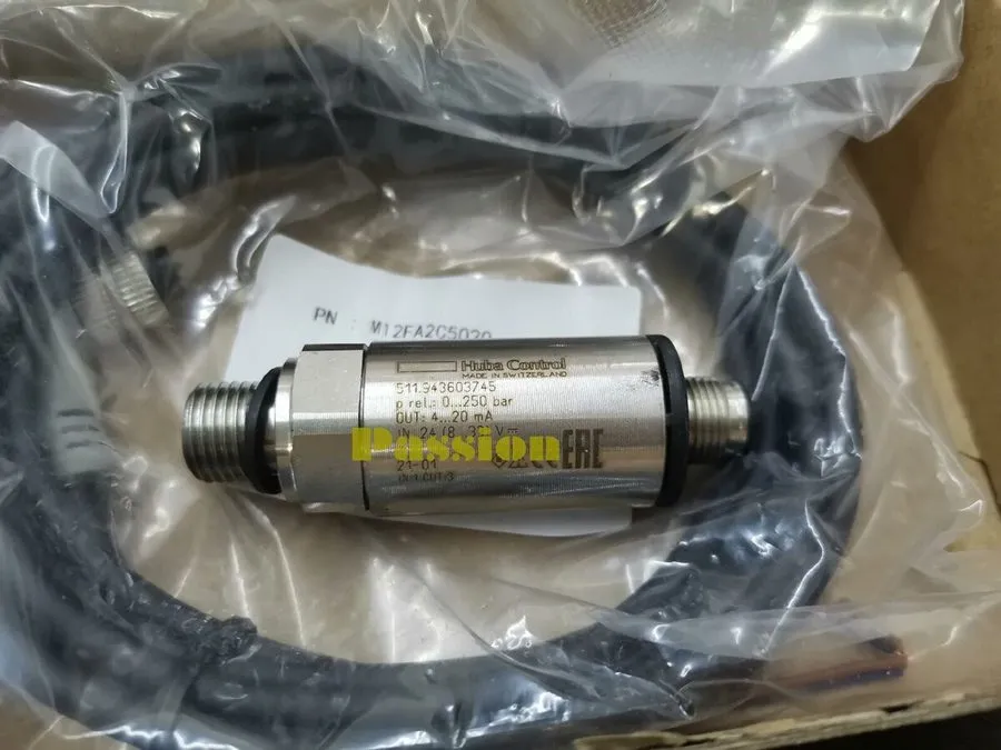 Датчик давления HUBA pressure transmitter 511.943602745 0-250BAR 0-10V