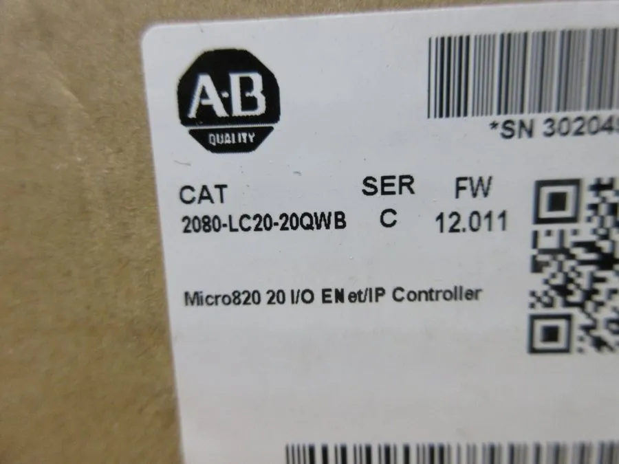 ПЛК Allen Bradley 2080-LC20-20QWB Programmable I/O Controller
