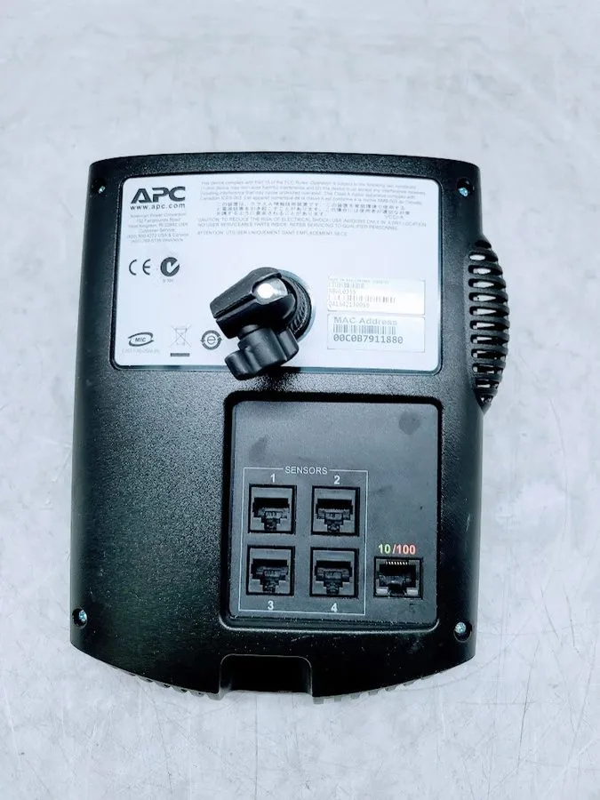 Стойка/шкаф APC NetBotz Room Monitor 355 Security Camera NBWL0355