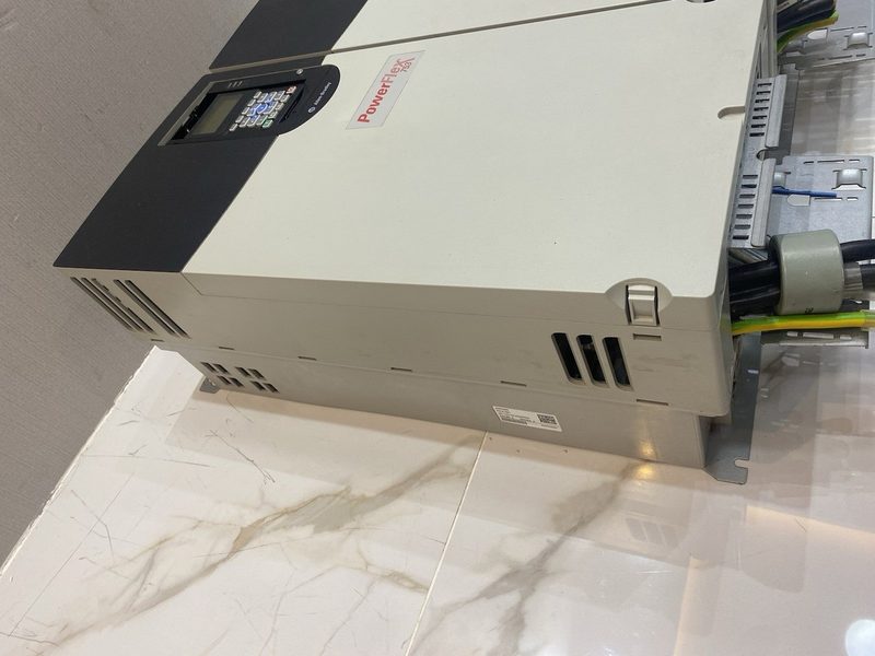 Фото лота 20F11NC104JA0NNNNN от продавца №63272