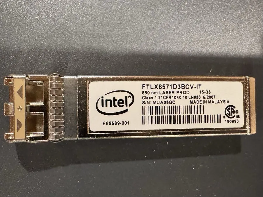 Трансивер Intel 10G 850nm 300M SFP+ Optical Transceiver Dell FTLX8571D3BCV-IT E6