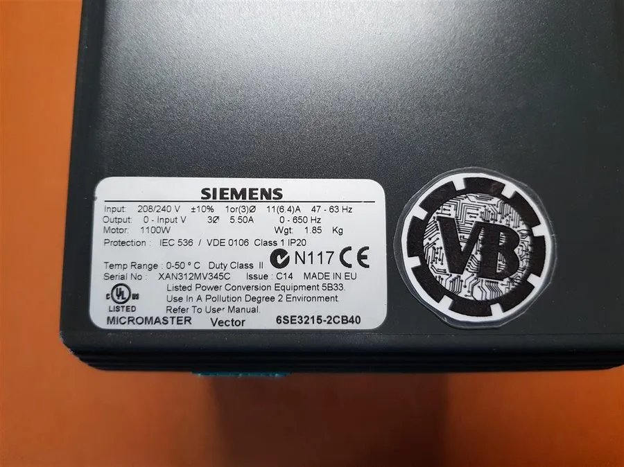 Частотный преобразователь Siemens 6SE3215-2CB40 Micromaster Vector MMV110/2 Vers