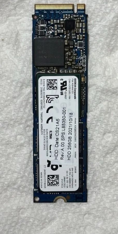 SSD-накопитель KIOXIA XG6 256GB M.2 2280 NVMe PCIe SSD SSDPEKKF256G8 HP P/N L386