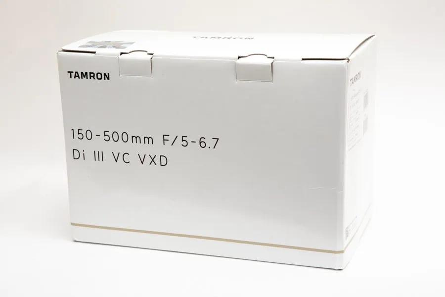 Объектив Tamron 150-500mm f/5-6.7 Di III VC VXD Lens