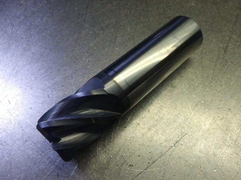 Режущий инструмент Benchmark 1" 5 Flute Carbide Variable Helix Endmill 537S10020