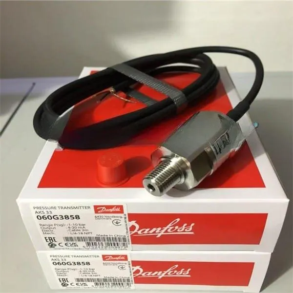 Датчик давления Danfoss AKS33 060G3858 pressure transmitter