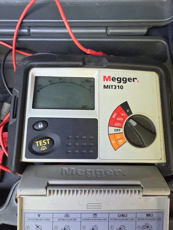 Тестер Megger MIT310 Insulation & Continuity Tester, HC#255