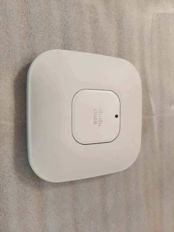 Точка доступа Wi-Fi x Cisco AIR-LAP1142N-A-K9 Aironet 802.11n Single Band Access — фото лота 2