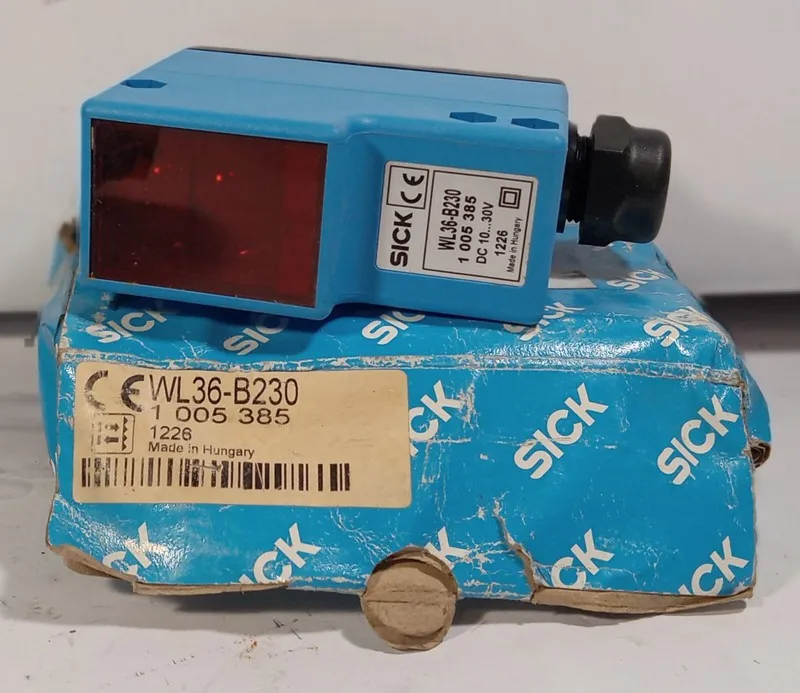 Фотоэлектрический датчик WL36-B230 Sick Photoelectric Sensor, 10-30VDC, 40mA, 0.