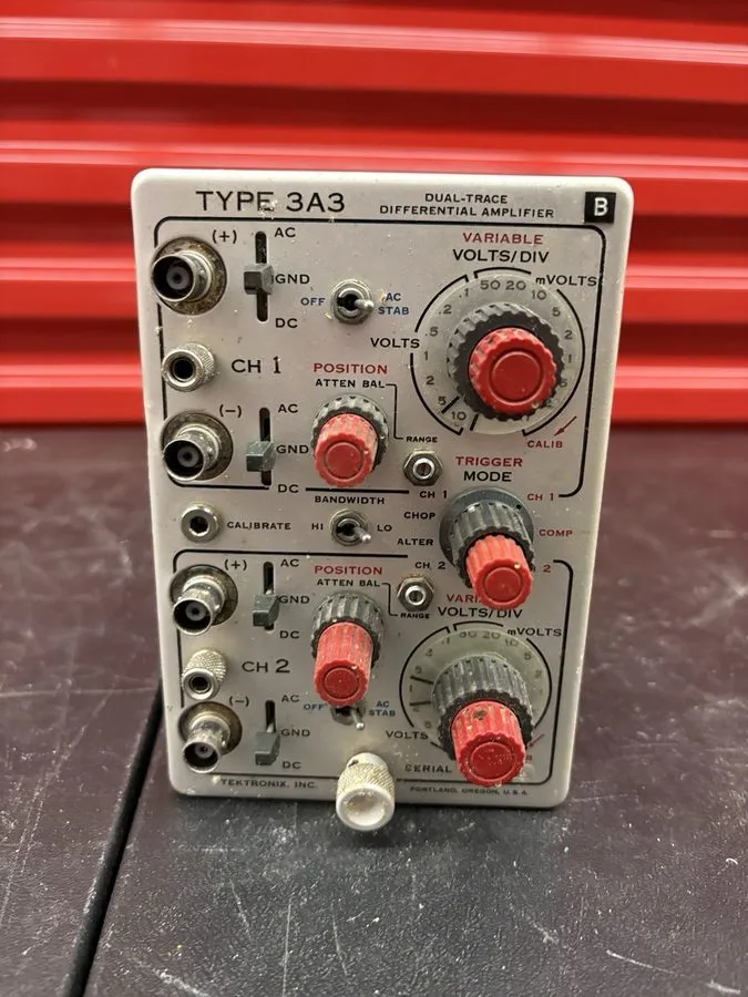 Осциллограф Vintage Tektronix 3A3 Oscilloscope Differential Amplifier B.125 — фото лота 1