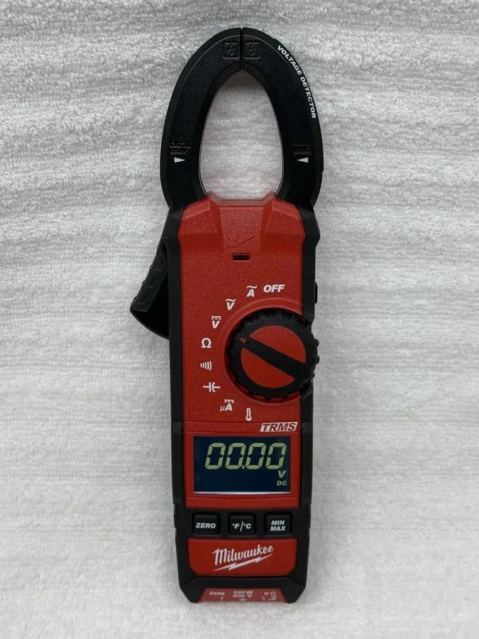 Тестер Milwaukee 2236-20 Clamp Meter