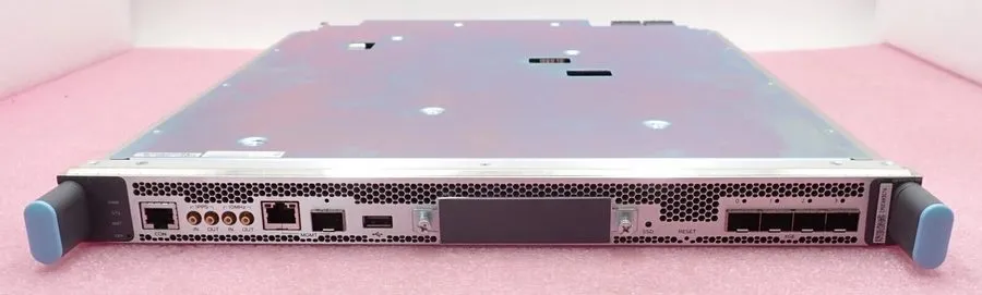 Коммутатор Juniper QFX10000-RE Routing Engine JUNOS 23.4R1.9 750-054097