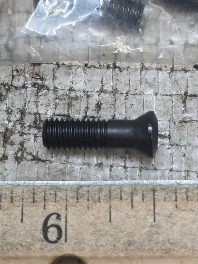 Режущий инструмент KENNAMETAL INSERT SCREWS MS1571PKG 7548CE1 1023410 bag — фото лота 1
