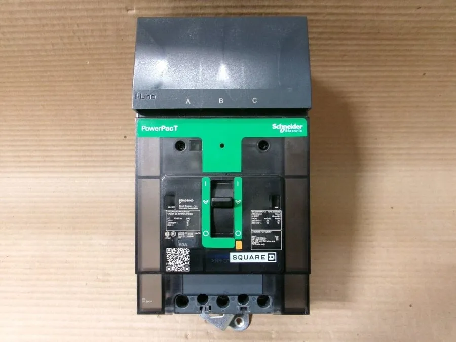 Автоматический выключатель BDA34060Y 60 Amp Square D I-Line 480V 3P Circuit Brea