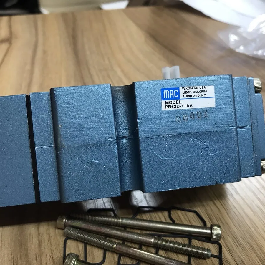 Трубопроводная арматура Mac PR62D-11AA Pressure Regulator Signal Solenoid 0-150  — фото лота 1