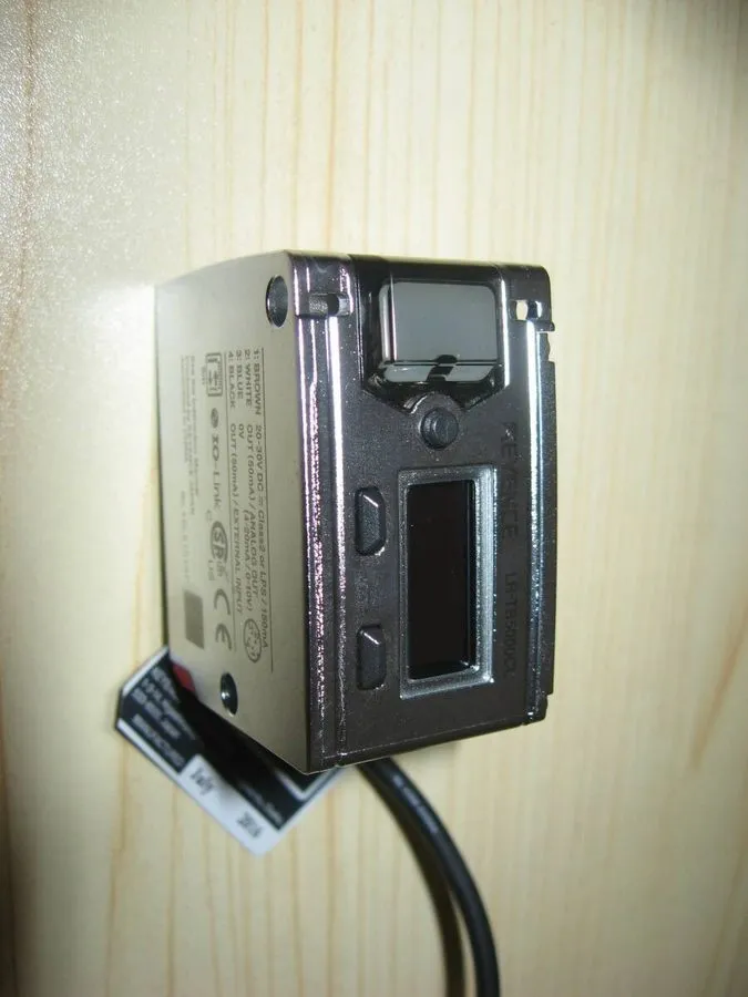 Датчик KEYENCE LR-TB5000CL Laser Sensor