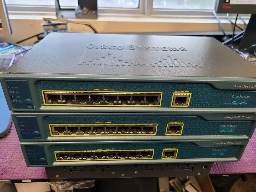 Коммутатор Cisco Catalyst WS-C2940-8TT-S Series 8-Port Managed Network Ethernet