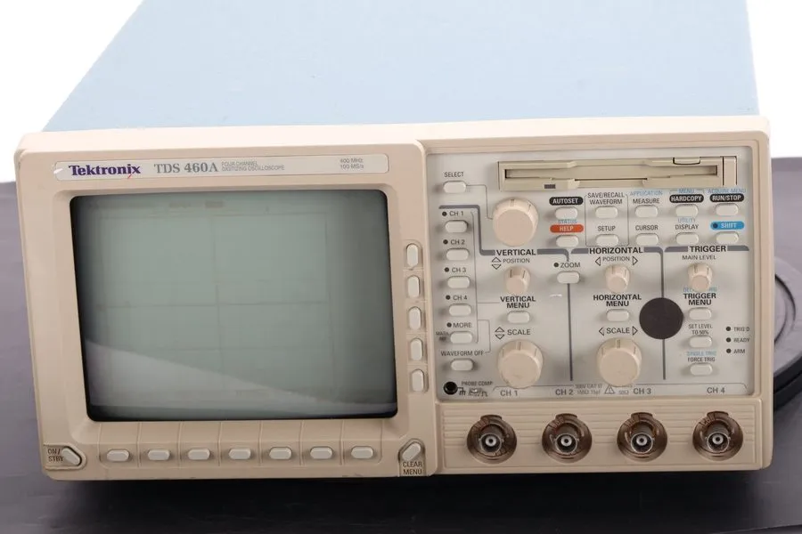 Осциллограф Tektronix TDS460A 400 MHz, 100MS/s, 4CH Oscilloscope MMY0 — фото лота 1