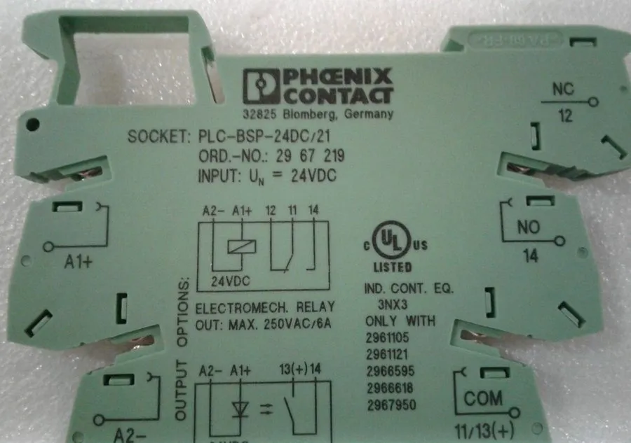 Колодка реле PHOENIX CONTACT PLC-BSP-24DC/21 Relay Socket 24VDC 29 67 219