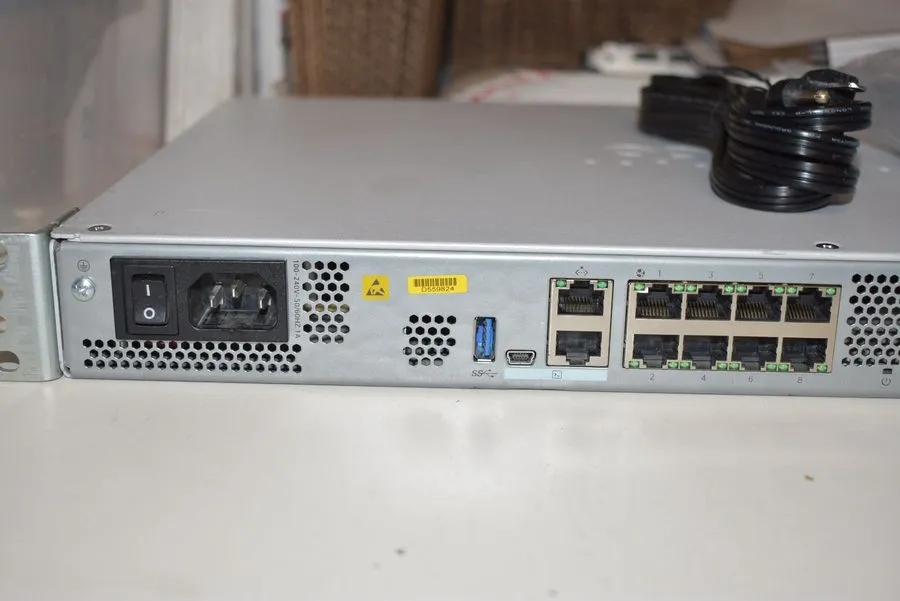 Межсетевой экран Cisco FPR-1140 Firewall 8 Port Gigabit 4 SFP 1G with FPR1K-SSD2