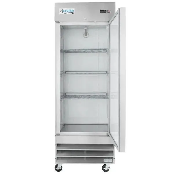 Морозильный шкаф Avantco A-19F-HC 29" Solid Door Reach-In Freezer