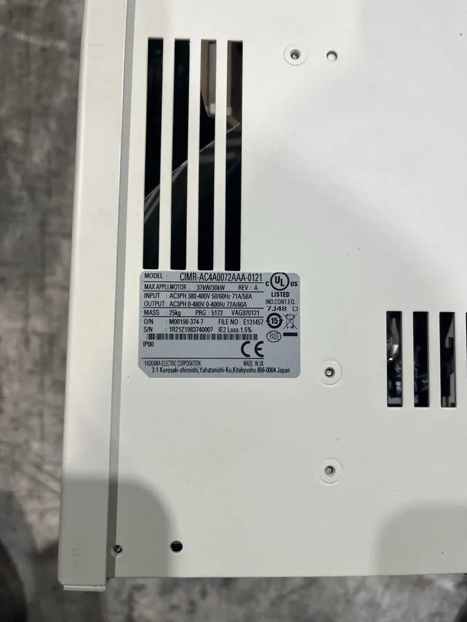 Частотный преобразователь Yaskawa A1000 AC Drive CIMR-AC4A0072AAA-0121 — фото лота 1