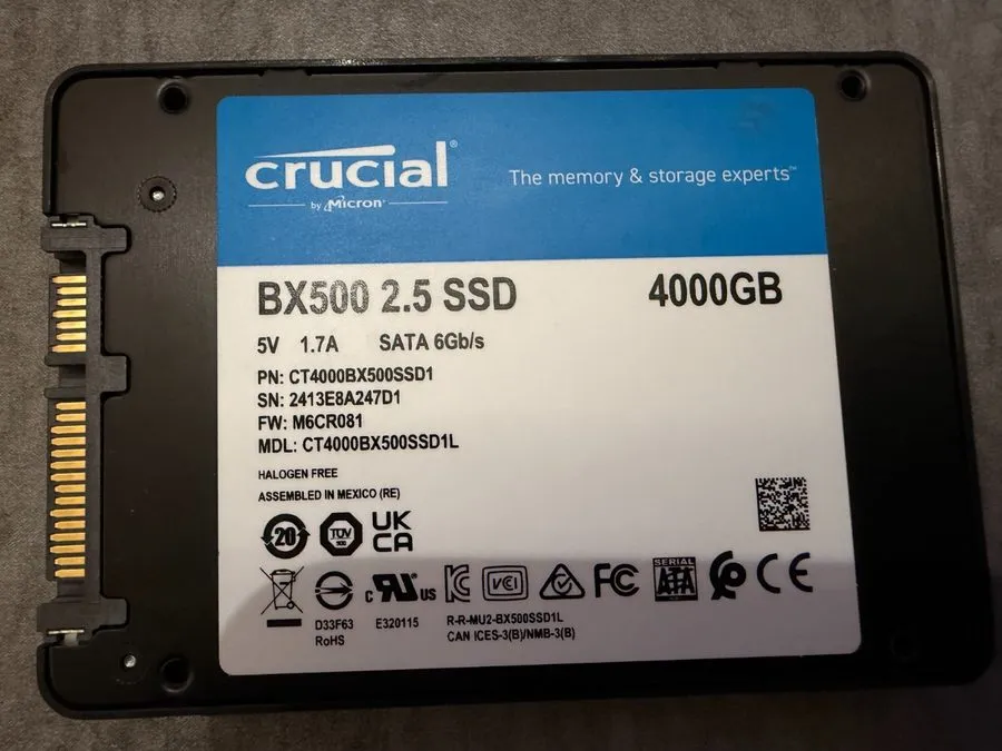 SSD-накопитель Crucial by Micron BX500 4TB SATA SSD CT4000BX500SSD1 SMART Clean  — фото лота 1