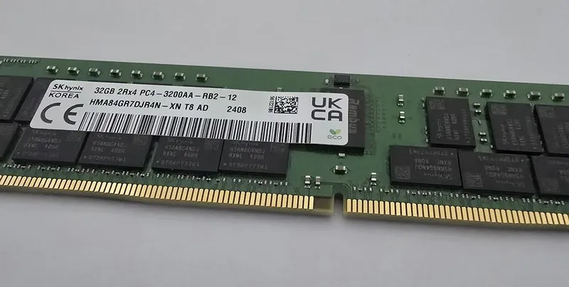 Модуль памяти 32GB SKHynix 2Rx4 PC4-2933Y ECC Registered Server RAM HMA84GR7DJR4