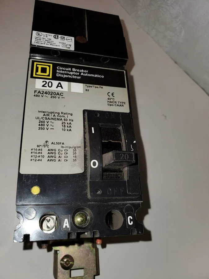 Автоматический выключатель Square D FA24020AC I-Line Molded Case Circuit Breaker — фото лота 1