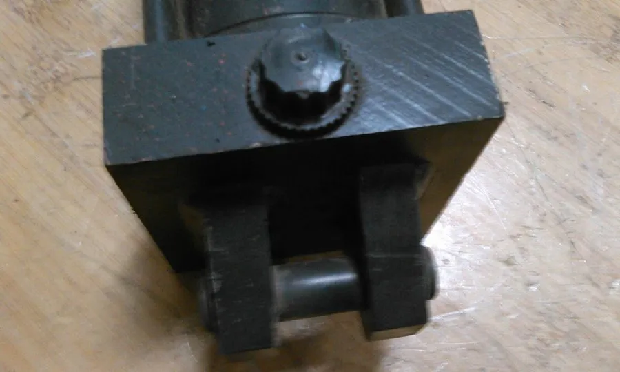 Пневмоцилиндр PARKER CBB2ANU34AC SERIES 2AN PNEUMATIC CYLINDER, 2.5" X 7.5"